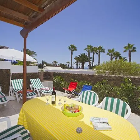 Playa Flamingo B شقة *