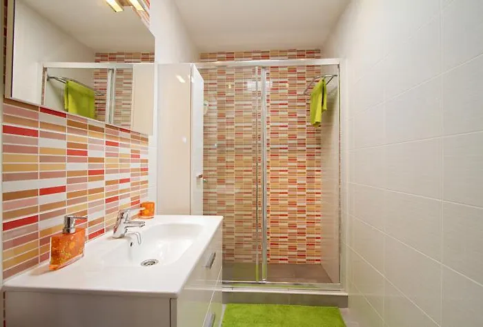 Playa Flamingo B بلايا بلانكا